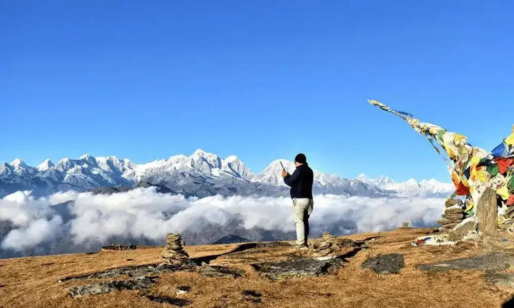 Pikey Peak Trek Scenary