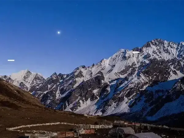Langtang 2 