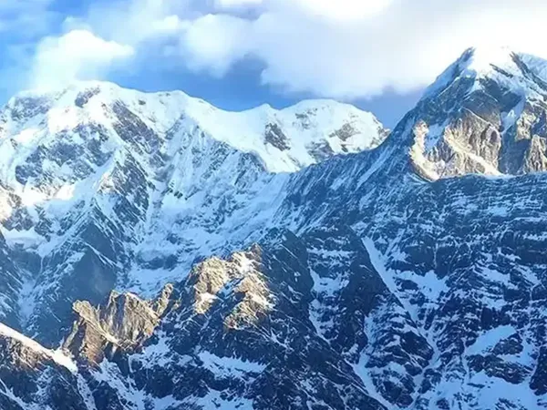 Mardi Himal Banner