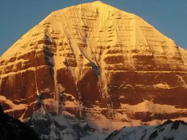 Mt Kailash Banner
