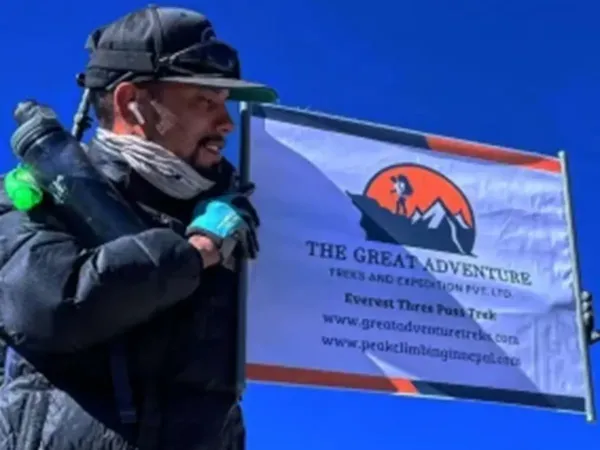 Three Passes Of Everest Trek Banner 1 